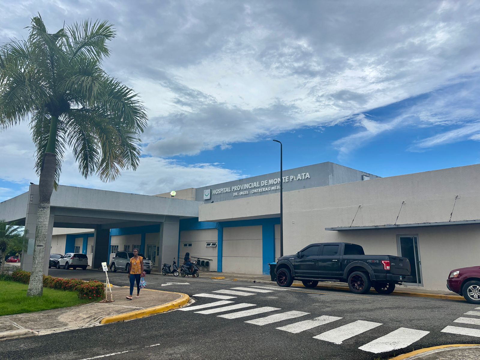 Hospital Ángel Contreras celebra su 12.º aniversario con una semana dedicada a la salud y la educación
