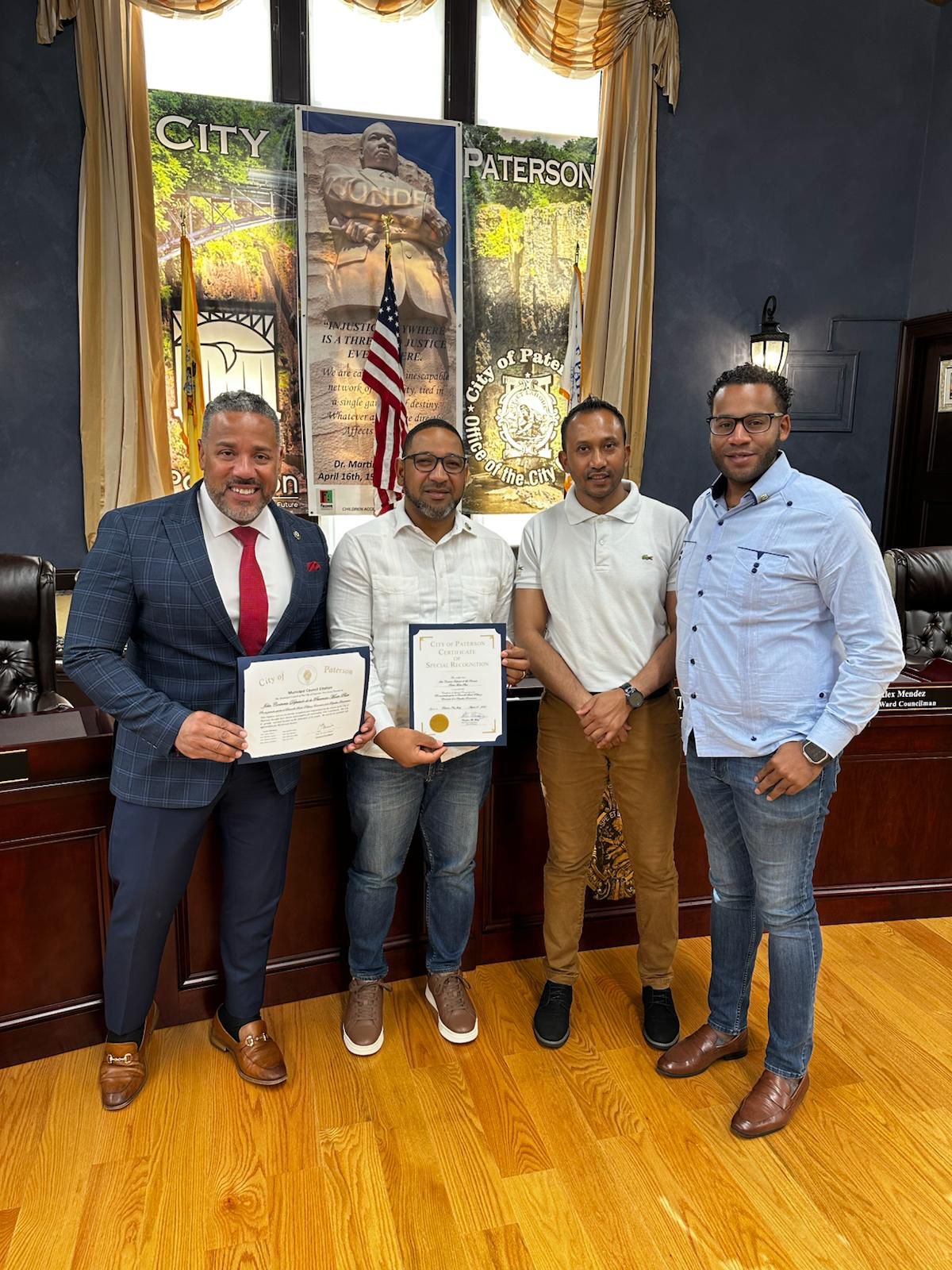 Diputado Jhon Contreras recibe reconocimiento en Paterson, New Jersey