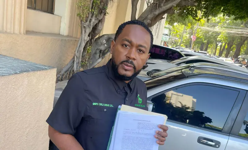 Hombre denuncia mujer con la que tuvo relación extramatrimonial reclama la mitad de sus bienes