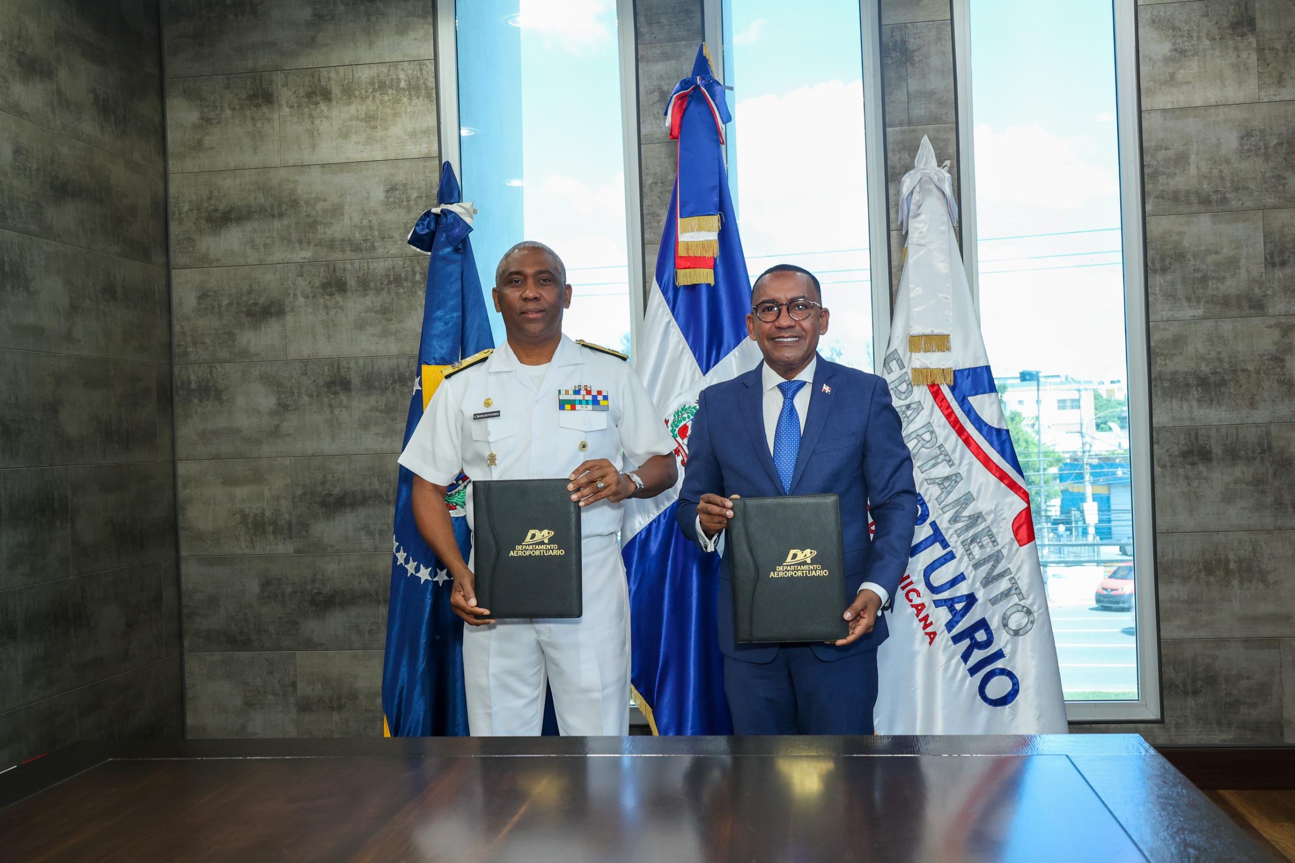Departamento Aeroportuario y Armada acuerdan apoyo en situaciones de riesgo