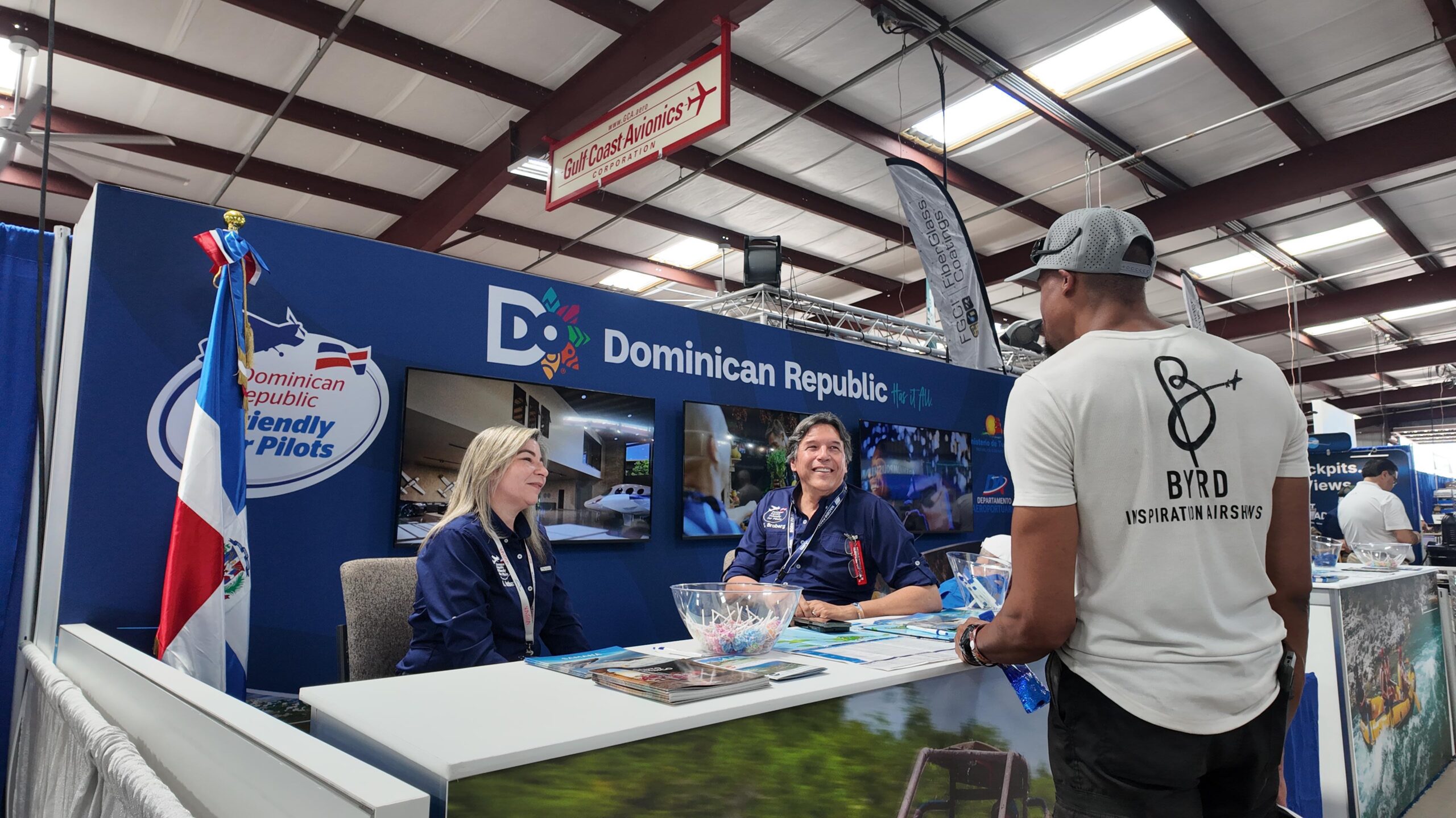 DA resalta condiciones favorables del país en feria aviación SUN ‘n FUN 2026 en EEUU