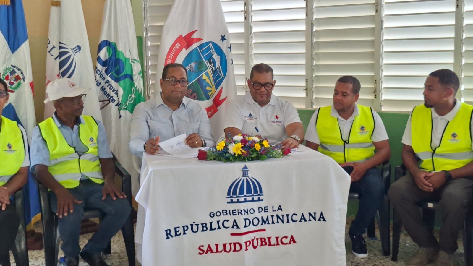Alcalde Marcos Tavarez y Dirección Provincial de Salud realizan exitosa Feria de Salud Comunitaria