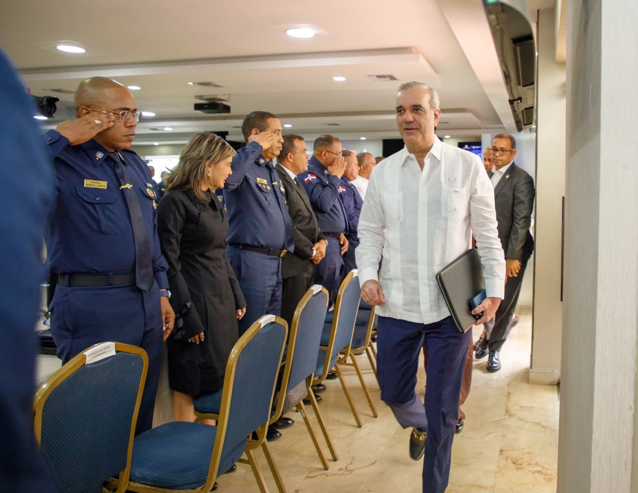 Presidente Abinader encabeza reunión de seguimiento al Plan de Seguridad Ciudadana