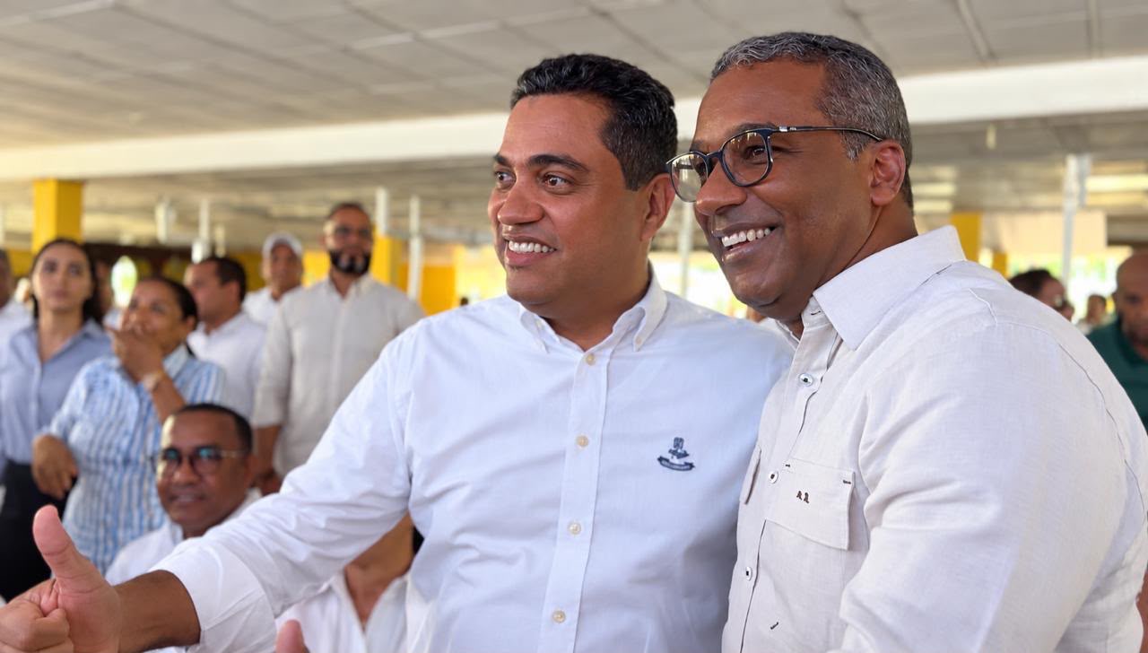 Liderazgo del PRM en La Vega se integra en apoyo a David Collado