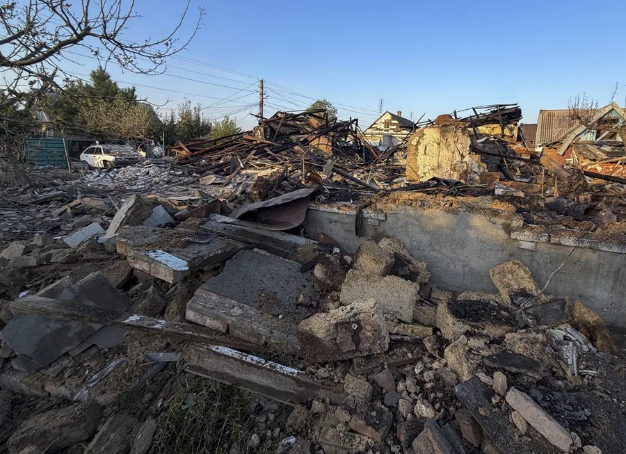 Al menos 17 muertos, entre ellos tres niños, en un ataque aéreo ruso a Zaporiya